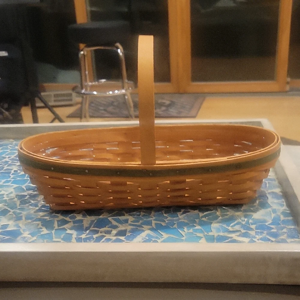 Longaberger Vintage 2001 Peon Basket Part Of The May Series #12